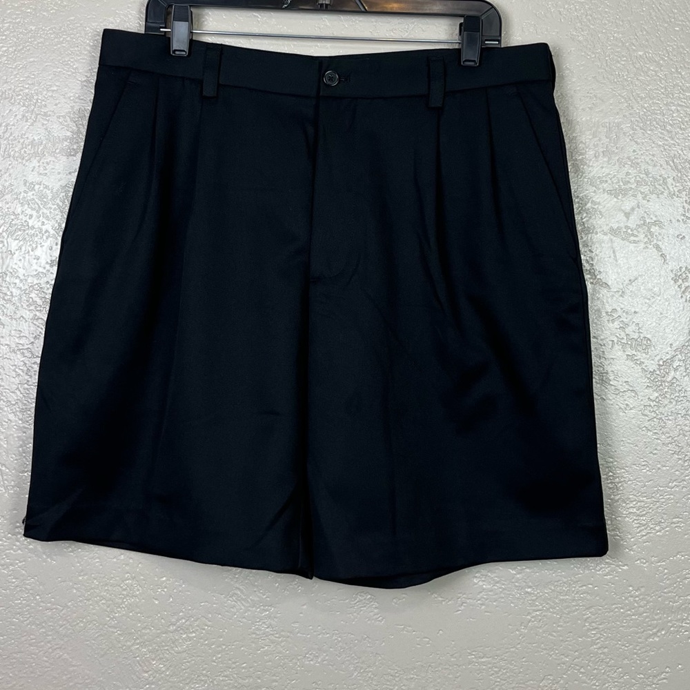5 for $30 Izod XFG men plated formal black shorts size 35‎